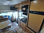 2015 Thor Motor Coach Four Winds Photo #8