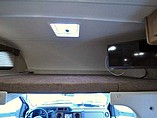 2015 Thor Motor Coach Four Winds Photo #7