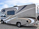 2015 Thor Motor Coach Four Winds Photo #3