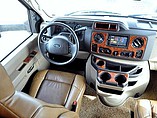2015 Thor Motor Coach Four Winds Photo #14