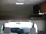 2011 Thor Motor Coach Four Winds Photo #5