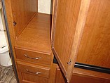 2012 Thor Motor Coach Four Winds Photo #32
