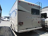 2014 Thor Motor Coach Four Winds Photo #12