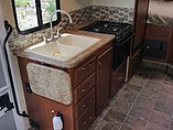 2013 Thor Motor Coach Four Winds Photo #10