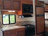2013 Thor Motor Coach Four Winds Photo #13
