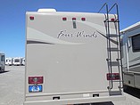 2014 Thor Motor Coach Four Winds Photo #3