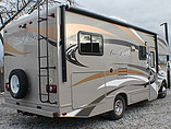 2014 Thor Motor Coach Four Winds Photo #5