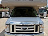 2015 Thor Motor Coach Four Winds Photo #5