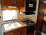 2015 Thor Motor Coach Four Winds Photo #19