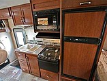 2015 Thor Motor Coach Four Winds Photo #20