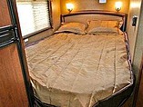 2015 Thor Motor Coach Four Winds Photo #22