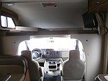 2015 Thor Motor Coach Four Winds Photo #7