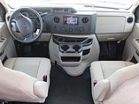 2015 Thor Motor Coach Four Winds Photo #27