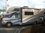 15 Thor Motor Coach Four Winds
