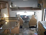 2015 Thor Motor Coach Four Winds Photo #5