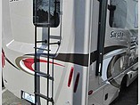 2015 Thor Motor Coach Four Winds Photo #4