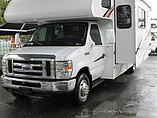 2011 Thor Motor Coach Four Winds Photo #2
