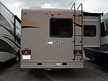 2014 Thor Motor Coach Four Winds Photo #5