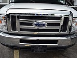 2014 Thor Motor Coach Four Winds Photo #15