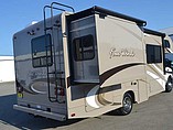2015 Thor Motor Coach Four Winds Photo #9