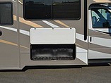 2015 Thor Motor Coach Four Winds Photo #12