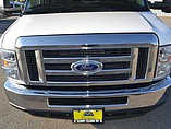 2015 Thor Motor Coach Four Winds Photo #14