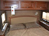 2015 Thor Motor Coach Four Winds Photo #25