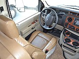 2016 Thor Motor Coach Four Winds Photo #5