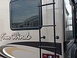 2016 Thor Motor Coach Four Winds Photo #4