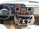 2016 Thor Motor Coach Four Winds Photo #7