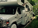 2012 Thor Motor Coach Four Winds Photo #5