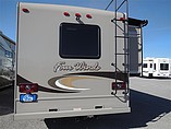 2015 Thor Motor Coach Four Winds Photo #3