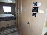 2015 Thor Motor Coach Four Winds Photo #8