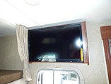 2015 Thor Motor Coach Four Winds Photo #7