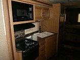 2015 Thor Motor Coach Four Winds Photo #10