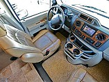 2015 Thor Motor Coach Four Winds Photo #14