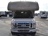 2015 Thor Motor Coach Four Winds Photo #10