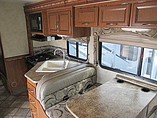 2014 Thor Motor Coach Four Winds Photo #4