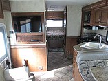 2014 Thor Motor Coach Four Winds Photo #5