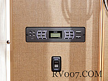 2015 Thor Motor Coach Four Winds Photo #22