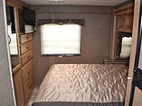 2015 Thor Motor Coach Four Winds Photo #13