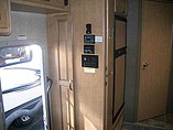 2015 Thor Motor Coach Four Winds Photo #12