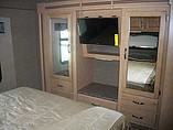 2015 Thor Motor Coach Four Winds Photo #22