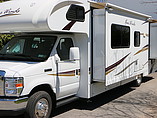 12 Thor Motor Coach Four Winds