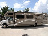 2014 Thor Motor Coach Four Winds Photo #2