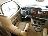 2014 Thor Motor Coach Four Winds Photo #12
