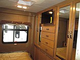 2015 Thor Motor Coach Four Winds Photo #12