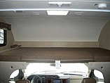 2015 Thor Motor Coach Four Winds Photo #9