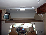 2015 Thor Motor Coach Four Winds Photo #8