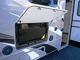 2015 Thor Motor Coach Four Winds Photo #5